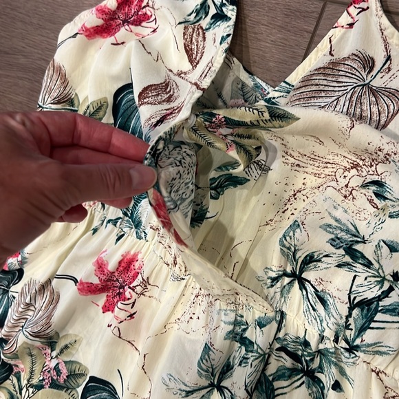 SHEIN Curve 2XL Floral Print Jumpsuit Spaghetti Strap V Neck - Picture 5 of 16